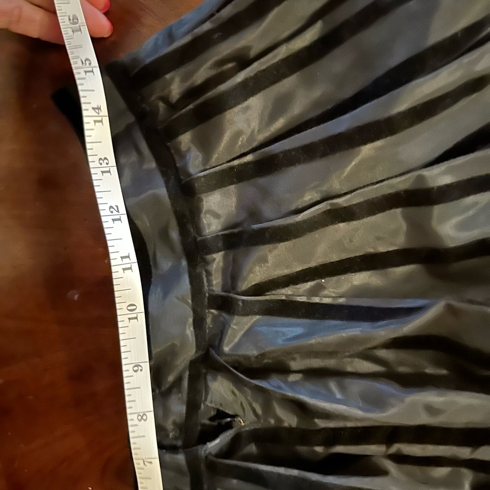Vintage Farinae Collection black taffeta Maxi A-Line Pleated Skirt for Cocktail - Picture 9 of 9